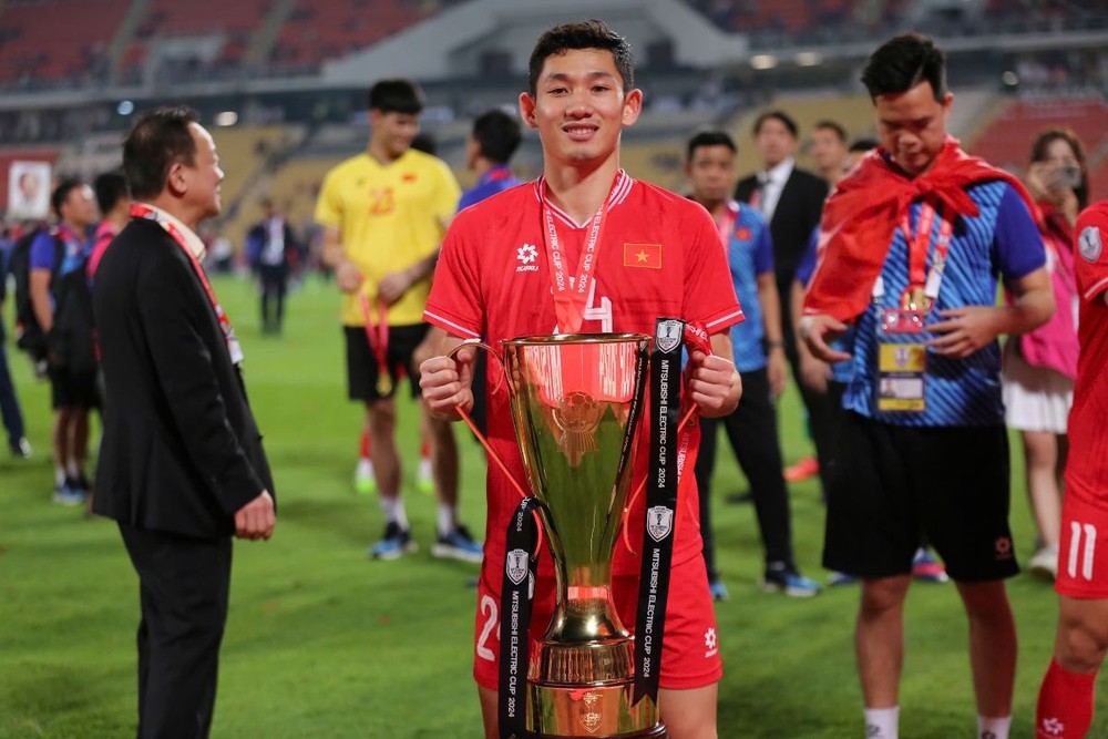 Quang Hải rút lui, Hai Long thay thế trong đội hình ASEAN All Stars gặp MU