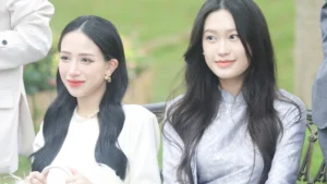 Hà Trang đã để lại ấn tượng với phong cách thời trang thanh lịch